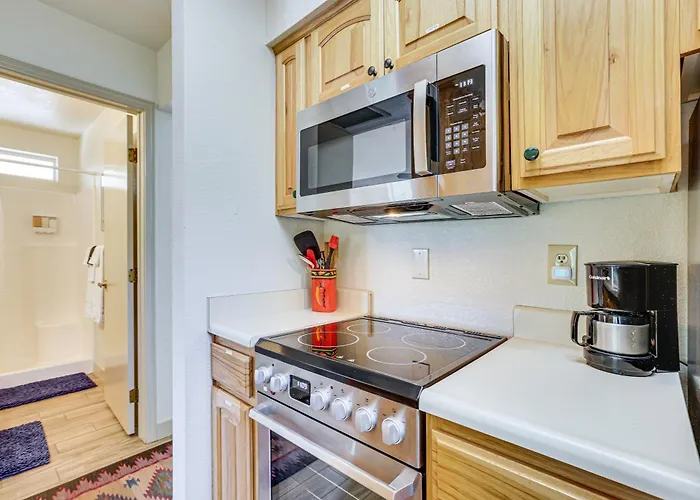 Patio & Pool Access: Sunny Casita! * Phoenix