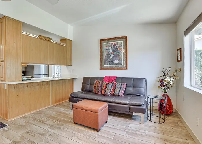 Patio & Pool Access: Sunny Casita! *