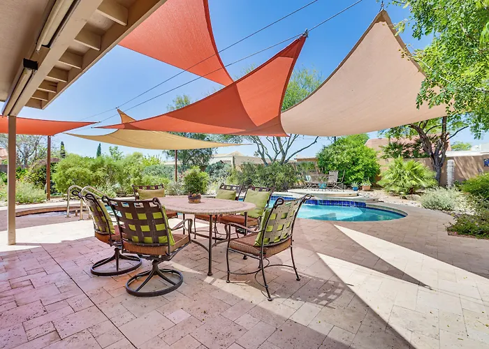 Holiday home Patio & Pool Access: Sunny Casita!